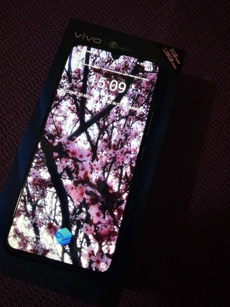 Оголошення Vivo V21 8/128GB Dusk Blue Б/У