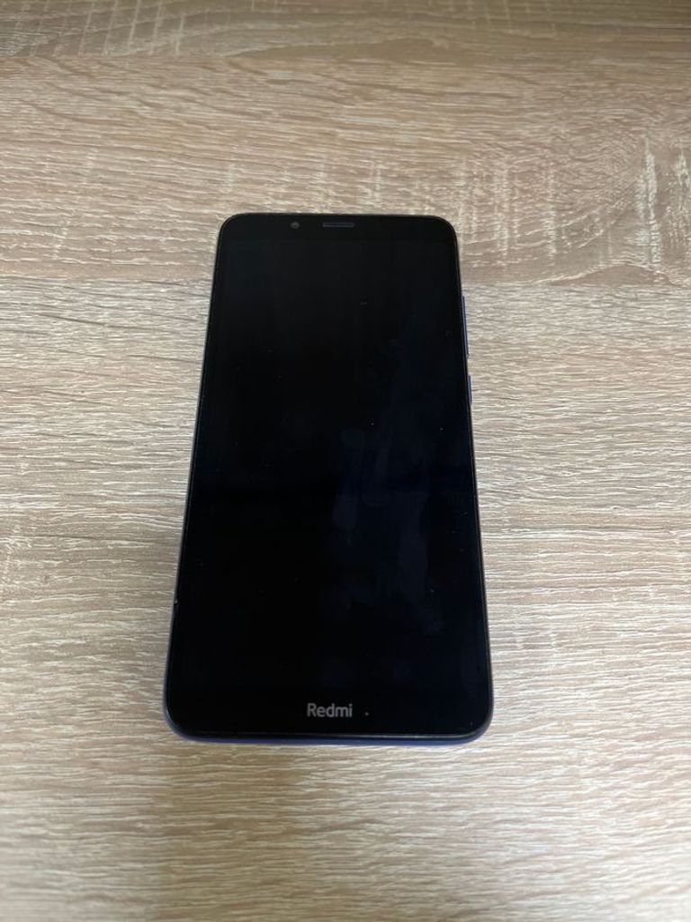 Дешево Xiaomi xiaomi redmi 7a 2/16gb з ломбарду