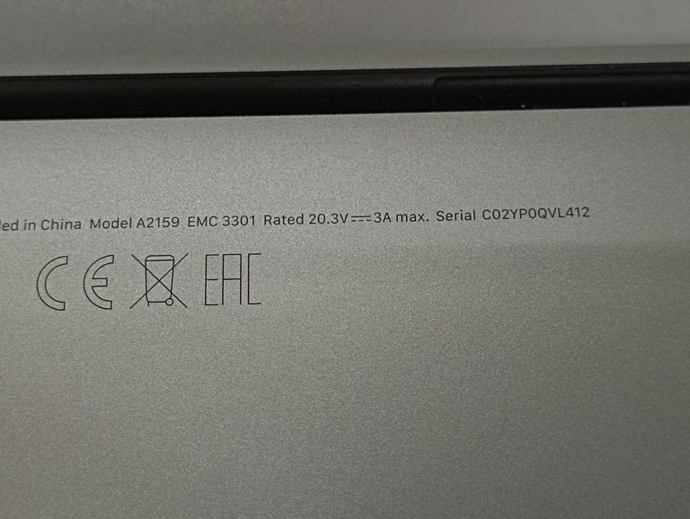 Дешиво Apple macbook pro 2019 a2159 13,3" core i5 1,4ghz/ram8gb/ssd128gb/intel iris plus graphics 645 с ломбарда