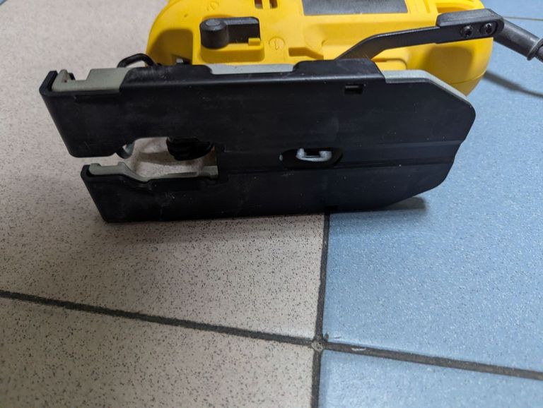 Розпродаж Dewalt dwe 249-ks, продавець Техноскарб