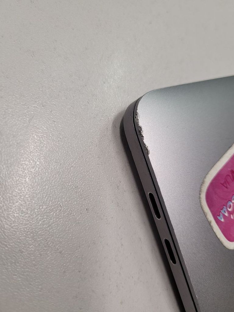 Apple macbook pro 13.3/ core i7 3.3ghz/ ram16gb/ ssd512gb/ intel iris 550/ touch bar Код:01-200821480. Зображення 7