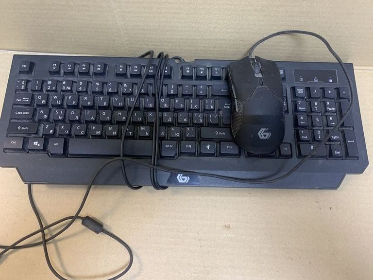 Дешиво Gembird backlight gaming kit с ломбарда