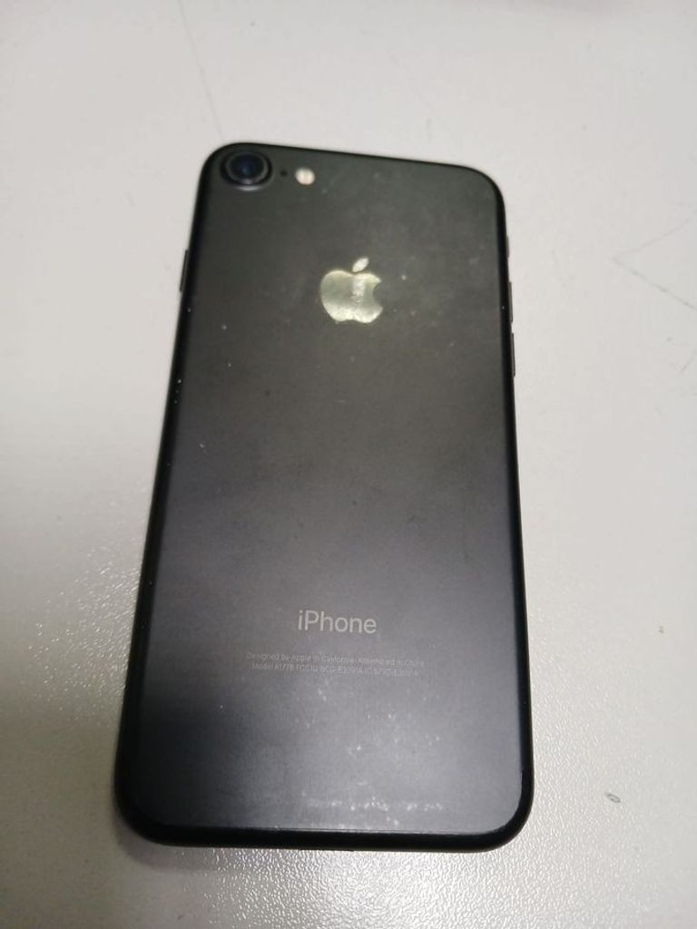 Оголошення Apple iphone 7 32gb Б/У