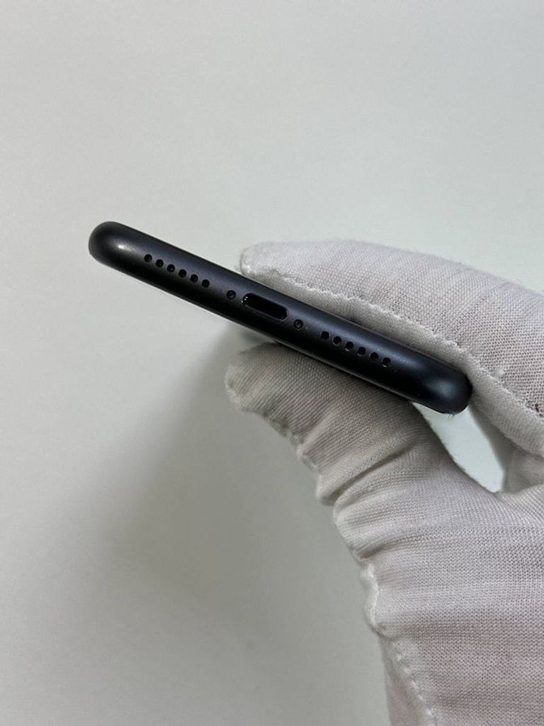 Apple iphone 11 64gb Код:01-200842338. Изображение 12