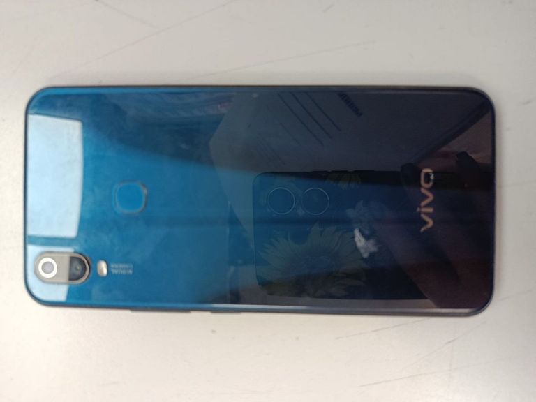 Оголошення Vivo y11 3/32gb Б/У
