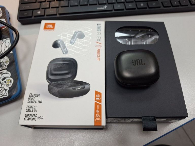 Купить Jbl live flex Б/У