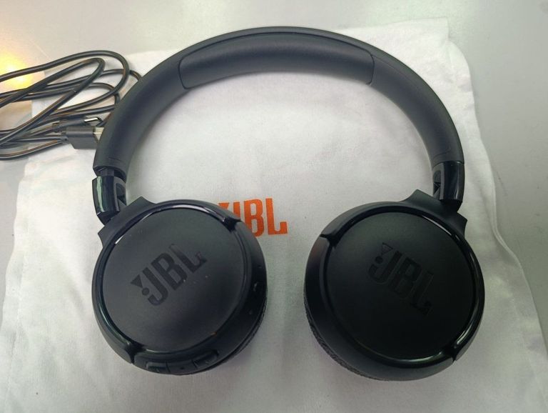 Дешево Jbl tune 520bt з ломбарду
