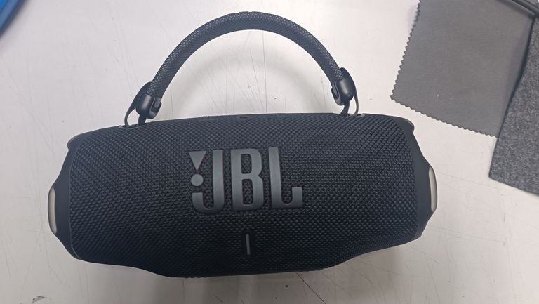 Оголошення JBL Charge 6 Black Б/У