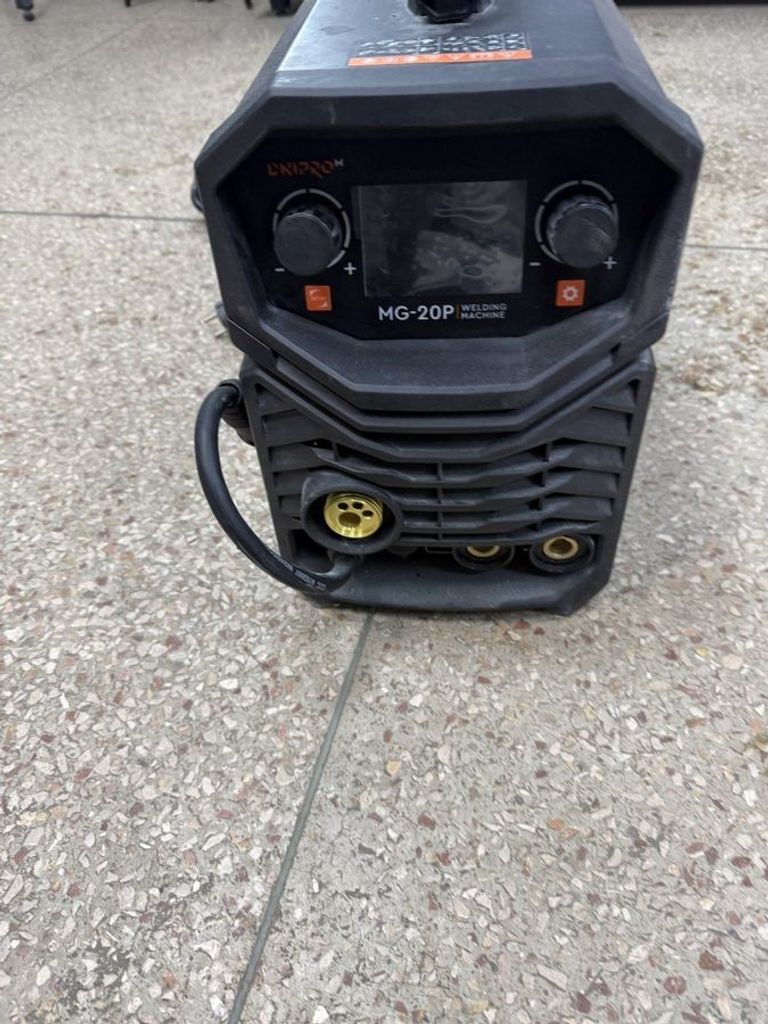 Дешево Dnipro-M mg-20p з ломбарду