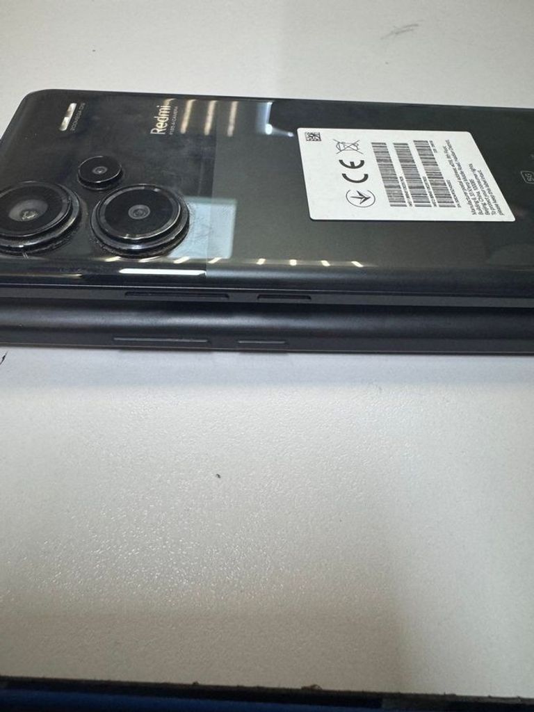 Розпродаж Xiaomi redmi note 13 pro+ 5g 8/256gb, продавець Техноскарб