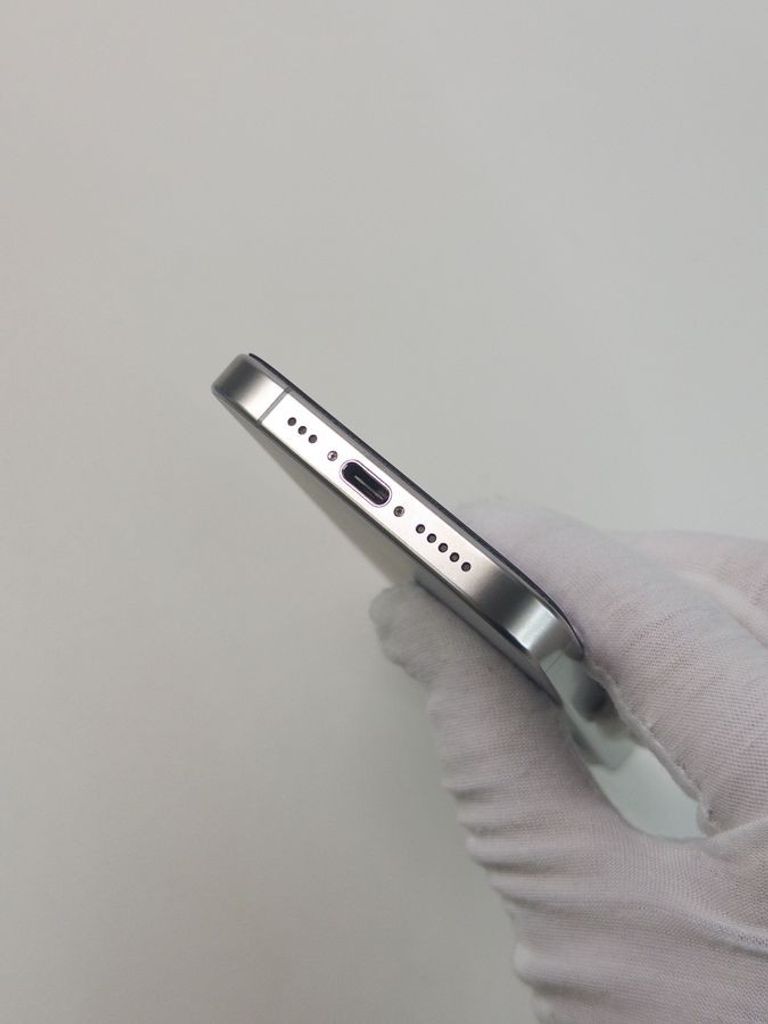 Apple iphone 15 pro 128gb Код:01-200874153. Изображение 8