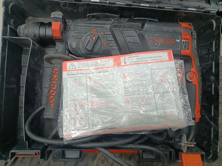 Дешево Dnipro-M rh-100q з ломбарду