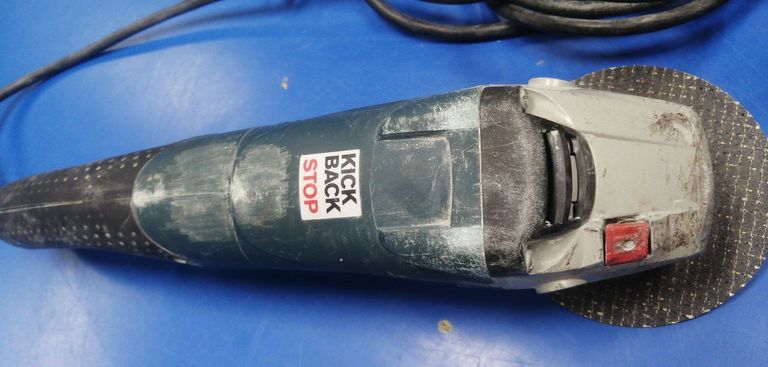 Дешево Bosch GWS 15-150 CIH з ломбарду