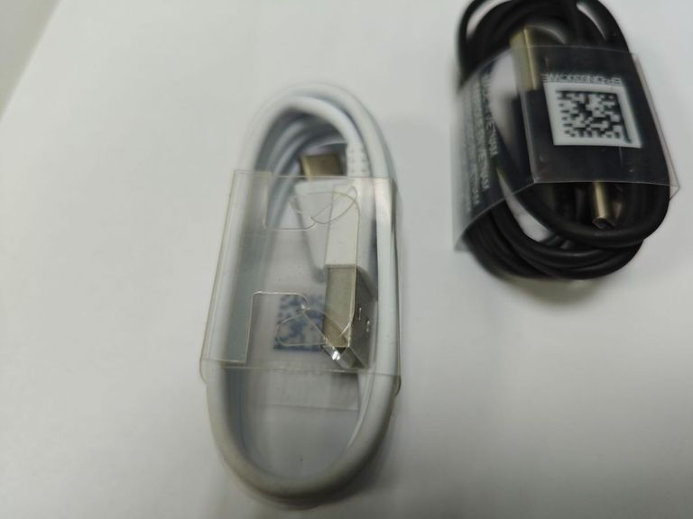 Дешево Type c з ломбарду