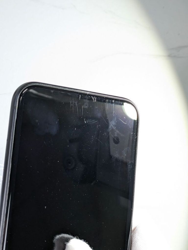 Apple iphone xr 128gb Код:01-200918747. Изображение 9