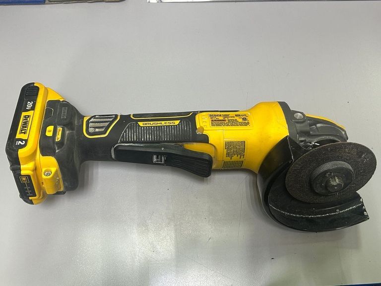 Розпродаж Dewalt DCG416VSN, продавець Техноскарб