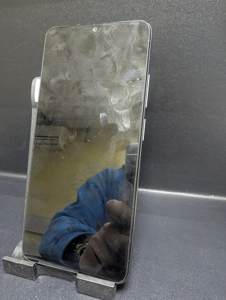 Дешево Xiaomi redmi 12c 3/32gb з ломбарду