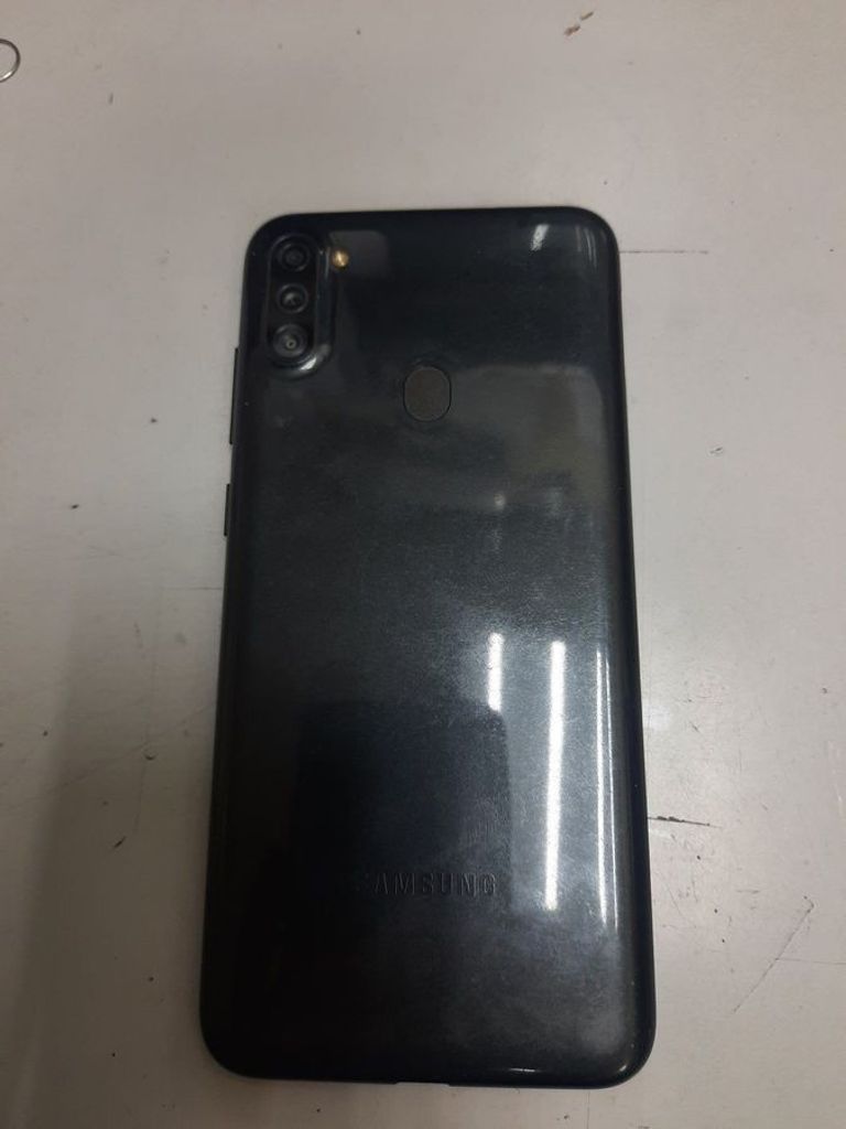 Купити Samsung galaxy a11 2/32gb sm-a115f Б/У