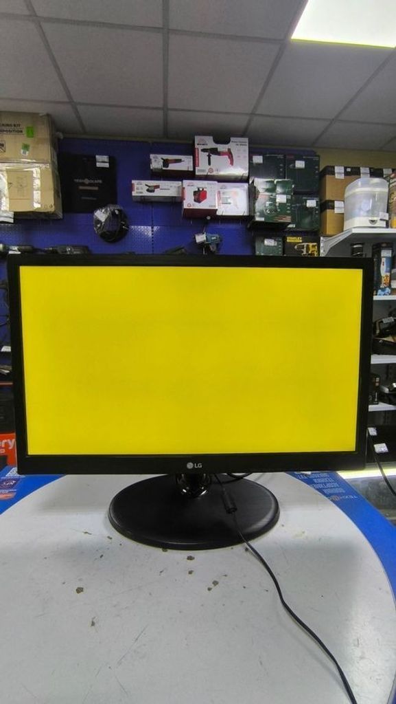 Дешиво Lg 20m38a с ломбарда