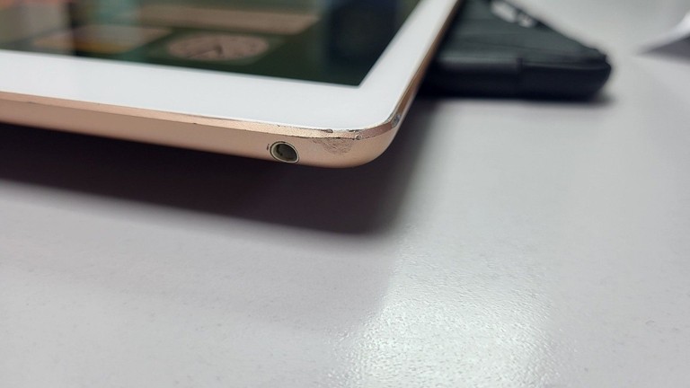Apple ipad 10.2" 128gb wi-fi a2197 2019 Код:01-200933422. Зображення 6