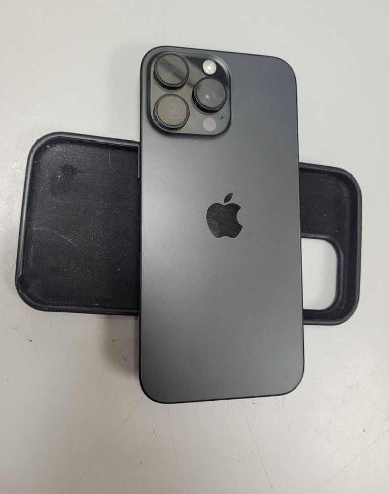 Apple iphone 16 pro max 256gb Код:01-200963148. Изображение 5
