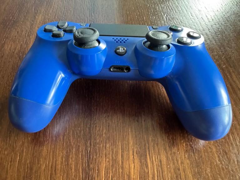 Оголошення Sony Dualshock 4 v2 (2шт) Б/У