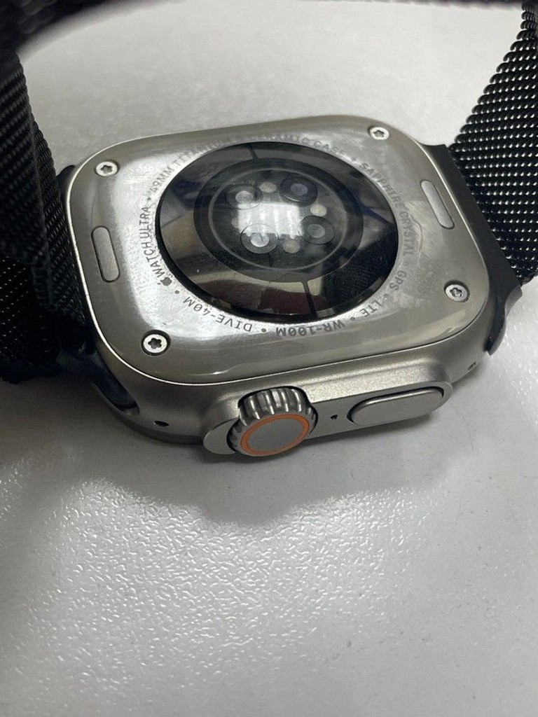 Купити Apple watch ultra 2 gps + cellular 49mm titanium case Б/У