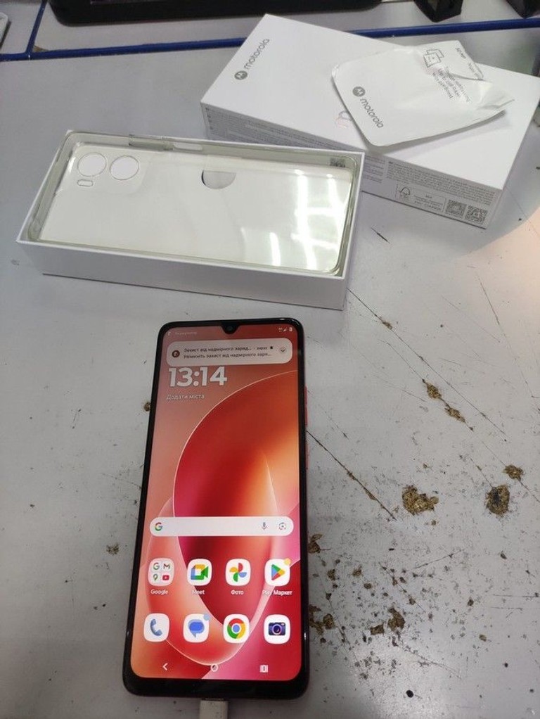 Купити Motorola moto g06 4g 4/64gb tendril Б/У