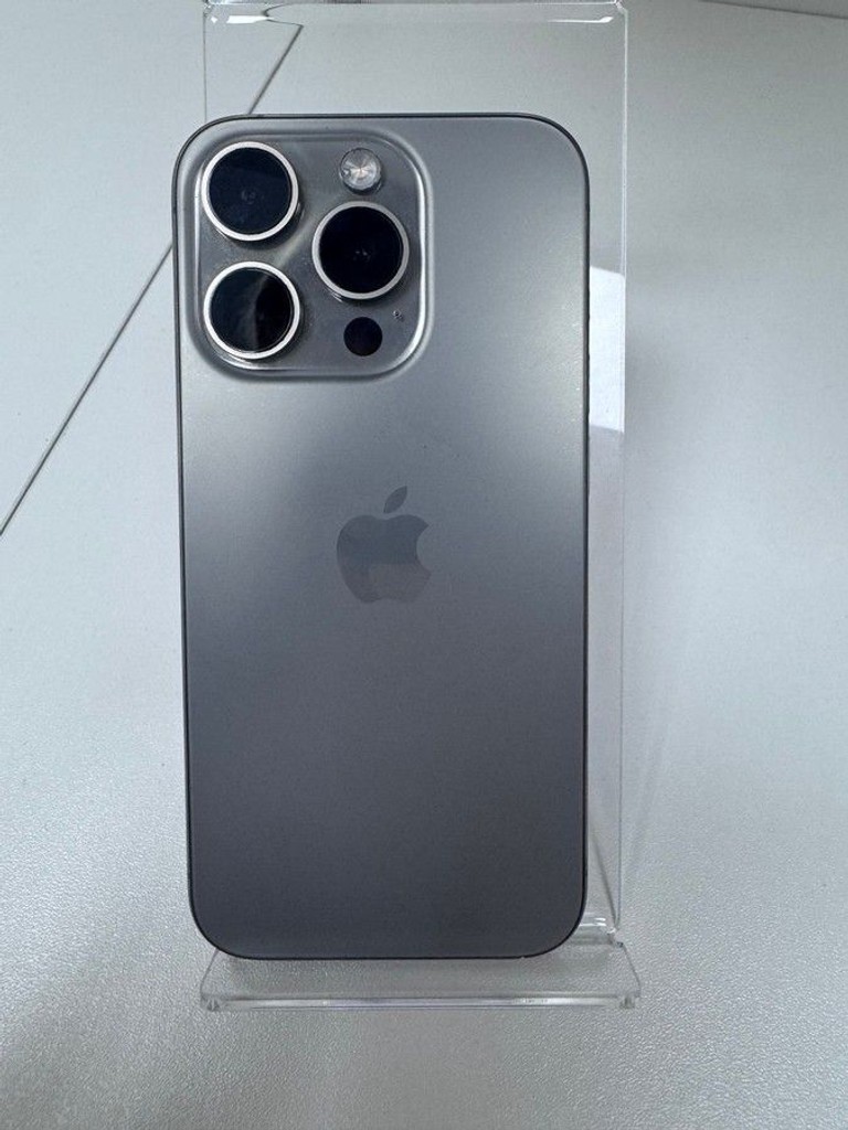 Купить Apple iphone 15 pro 128gb Б/У
