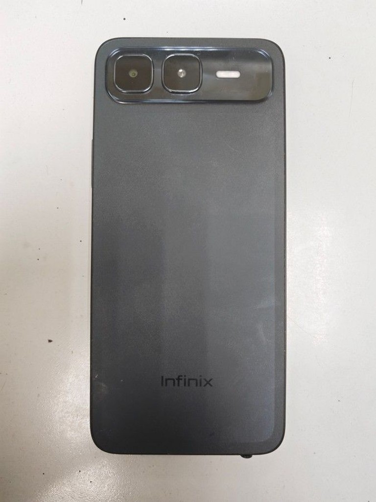 Купити Infinix smart 10 plus 4/128gb Б/У