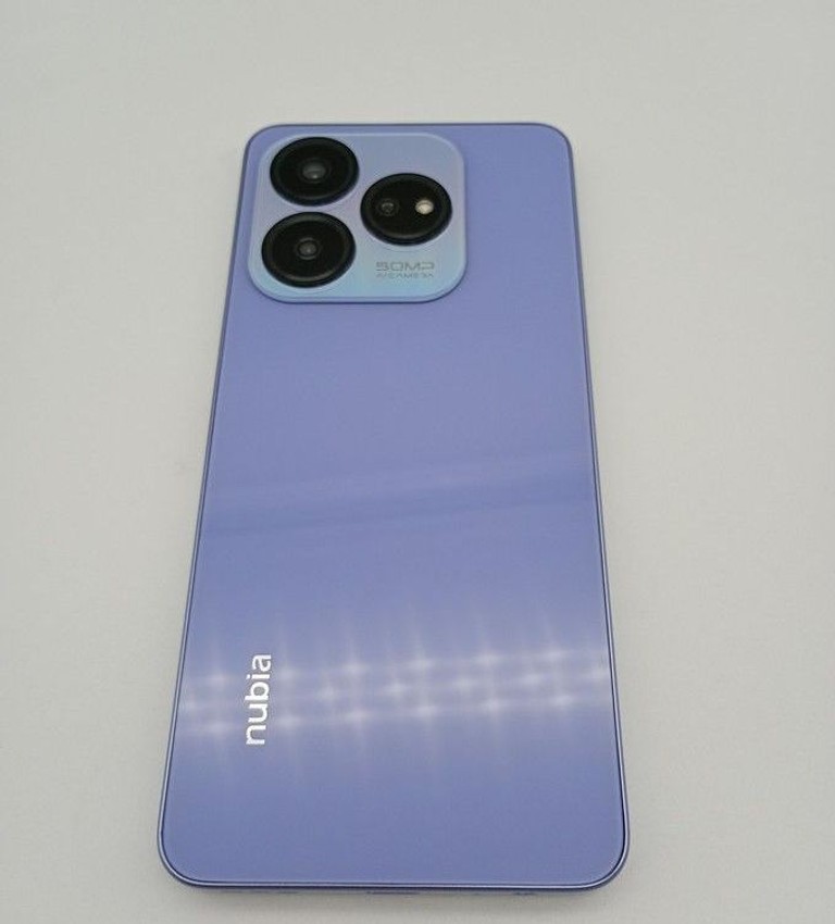 Розпродаж Zte Nubia V60 Design 6/256GB Purple, продавець Техноскарб