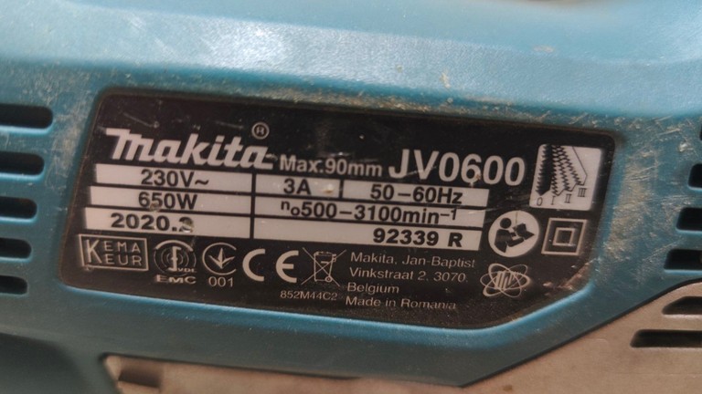 Розпродаж Makita JV0600K, продавець Техноскарб