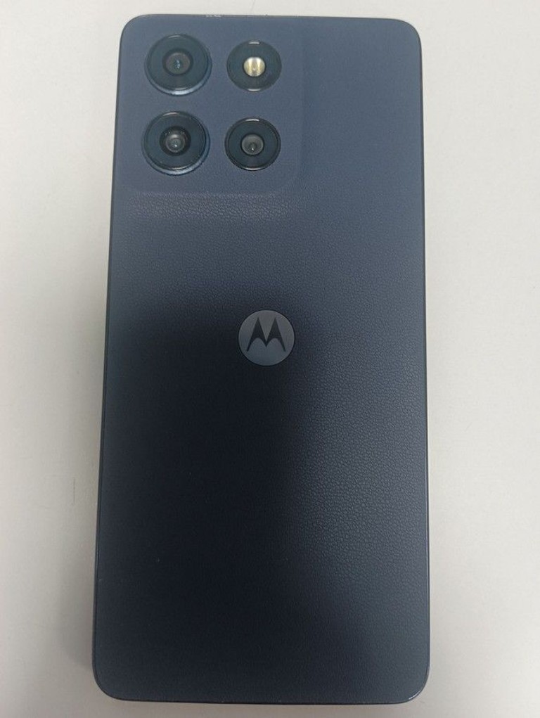 Дешево Motorola moto g86 5g 8/256gb з ломбарду