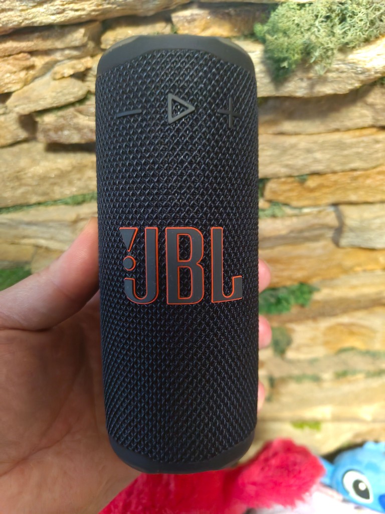 Купить JBL Grip (Black) Б/У