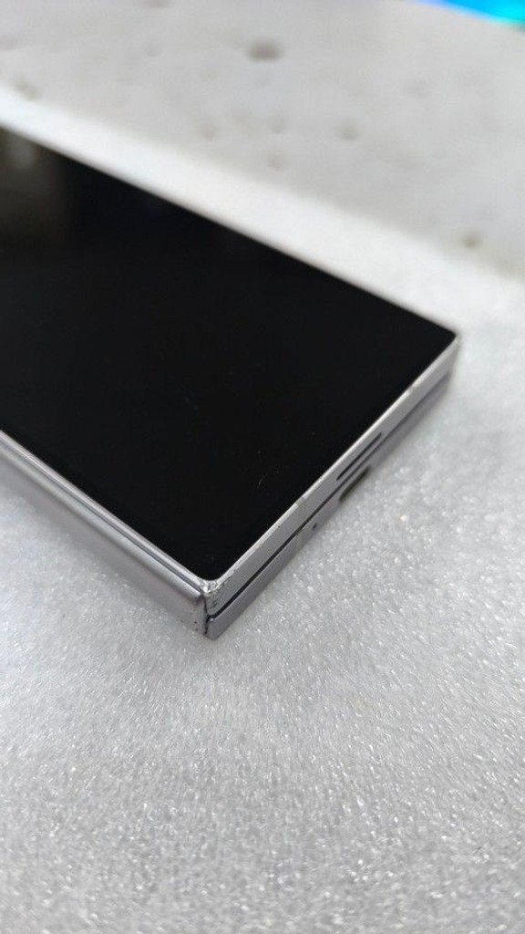 Оголошення Samsung galaxy fold6 12/512gb Б/У