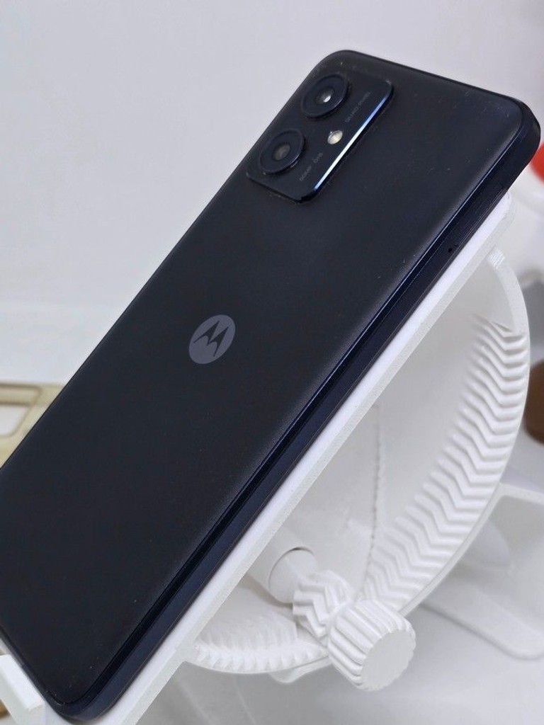 Дешево Motorola moto g54 8/256gb xt2343-6 з ломбарду