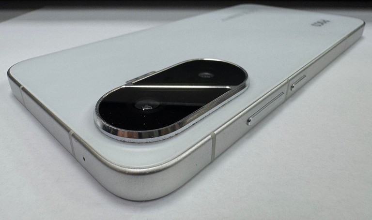 Poco F7 12/256GB White Код:01-201020874. Изображение 6