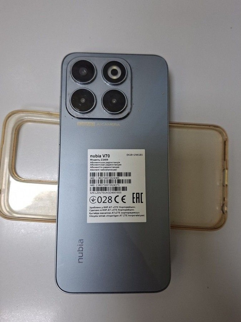 Купити Zte Nubia V70 8/256GB Gray Б/У