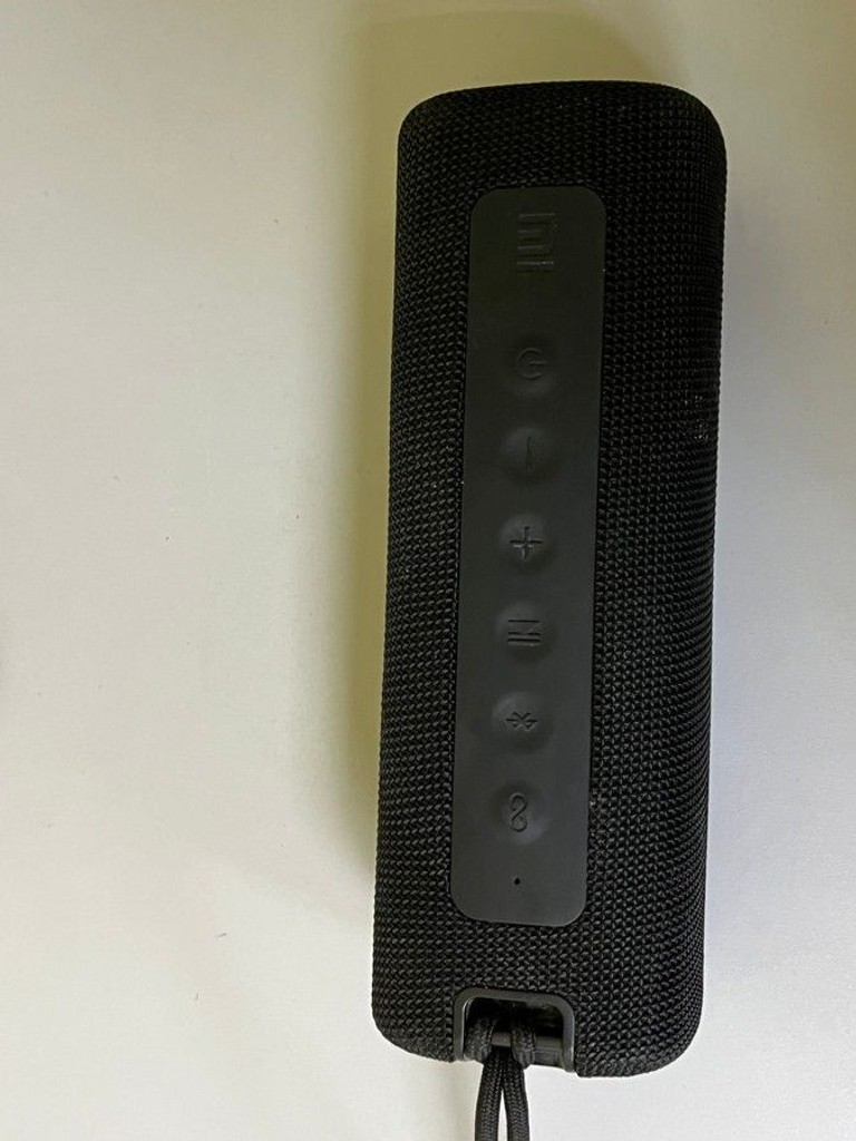 Купить Xiaomi mi portable bluetooth speaker 16w Б/У