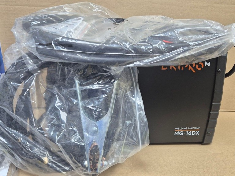 Дешево Dnipro-M mg-16dx з ломбарду