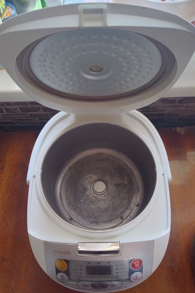 Дешиво Philips hd3036 с ломбарда