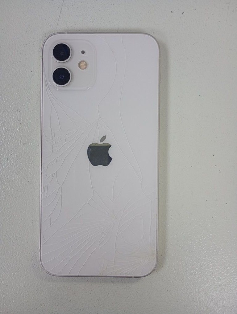 Apple iPhone 12 64GB (PRODUCT)RED Код:01-201095736. Изображение 8