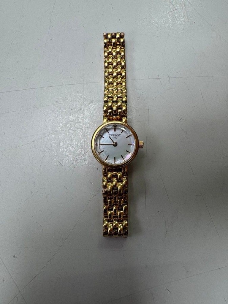 Дешево Tissot t140009 з ломбарду