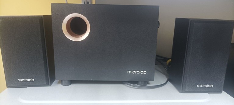 Купить Microlab M-105 Black Б/У