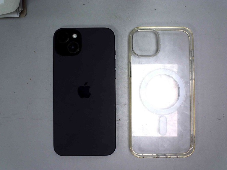 Розпродаж Apple iPhone 15 Plus 256GB Black, продавець Техноскарб