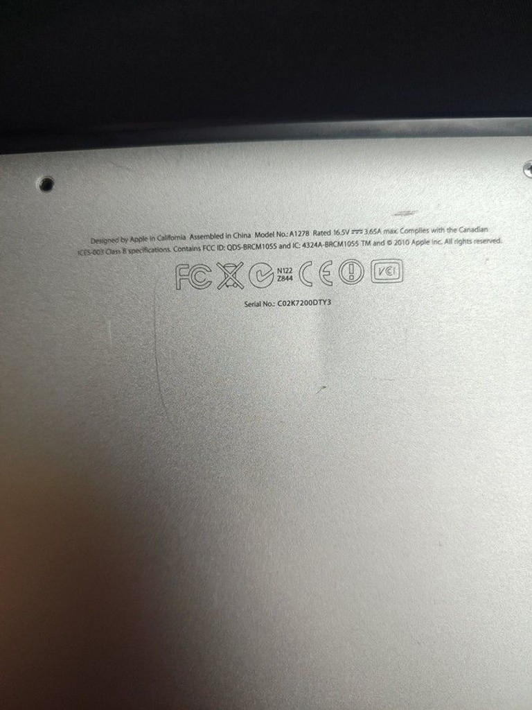 Розпродаж Apple macbook pro a1278 13,3" core i5 2,5ghz/ram4gb/ssd512gb/intel hd graphics 4000, продавець Техноскарб