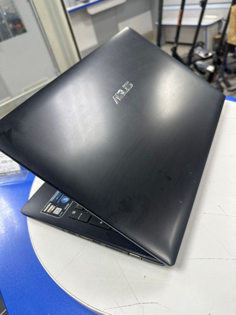 Дешево Asus 15/c60 ddr3/2gb ddr3/hdd 500 gb/ssd *відсутній/*інтегрована з ломбарду