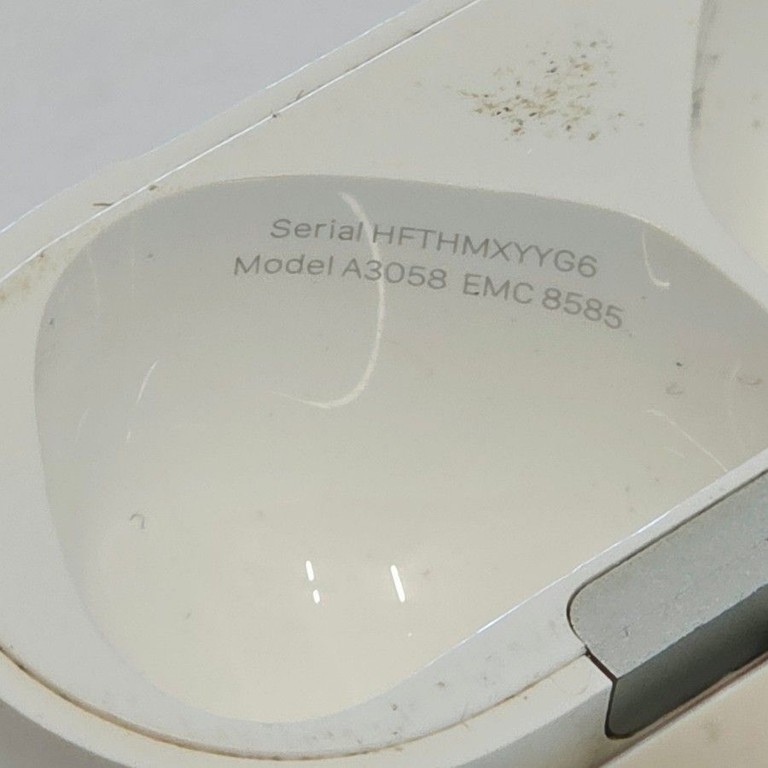 Розпродаж Apple airpods 4, продавець Техноскарб