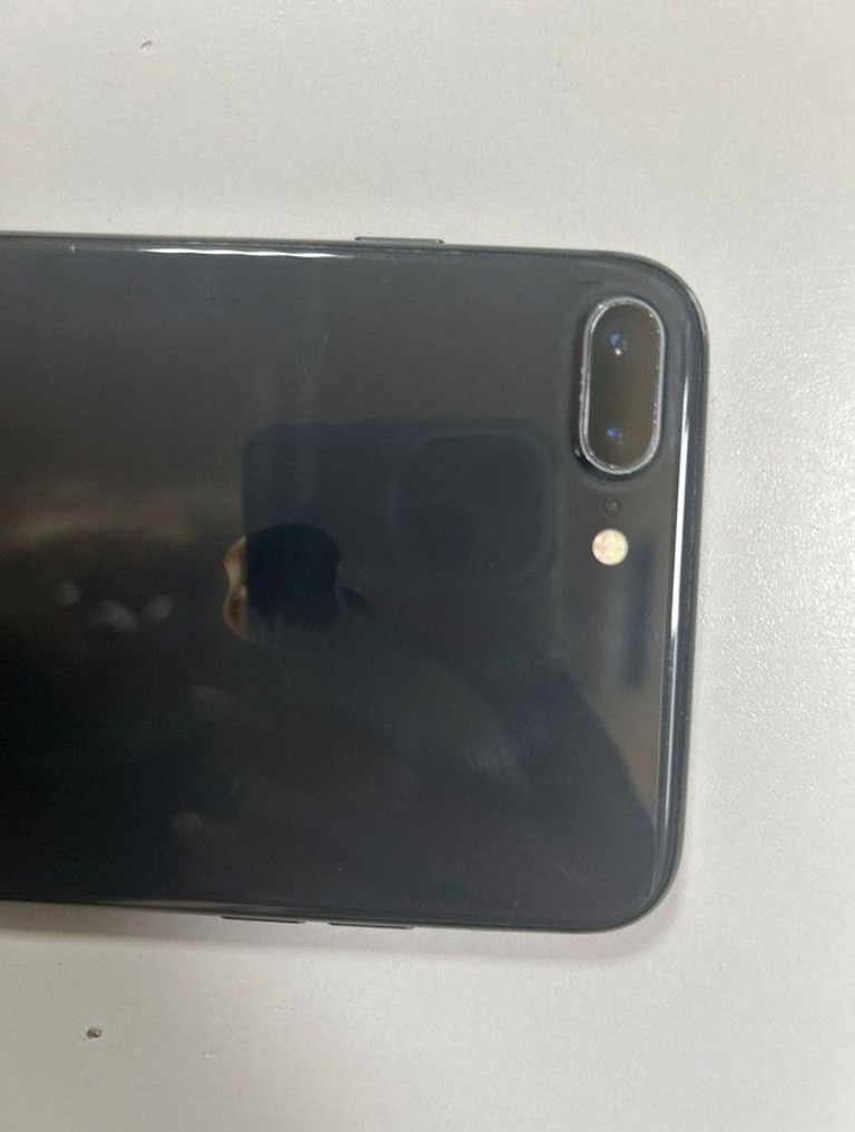 Apple iphone 8 plus 64gb Код:01-201164658. Зображення 5