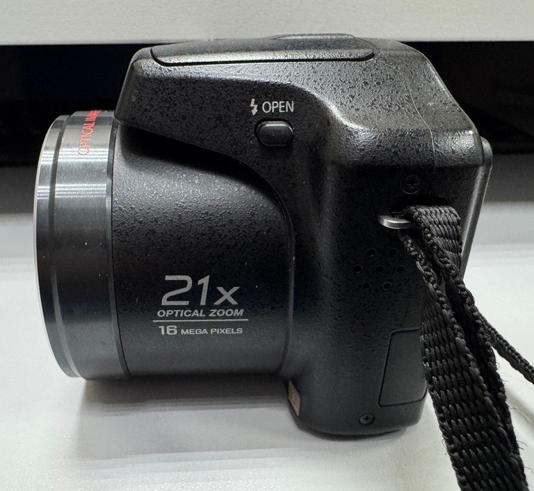 > Panasonic Lumix DMC-LZ20 | Стан як новий + сумка, батарейки, зарядка Код:01-201170721. Изображение 6